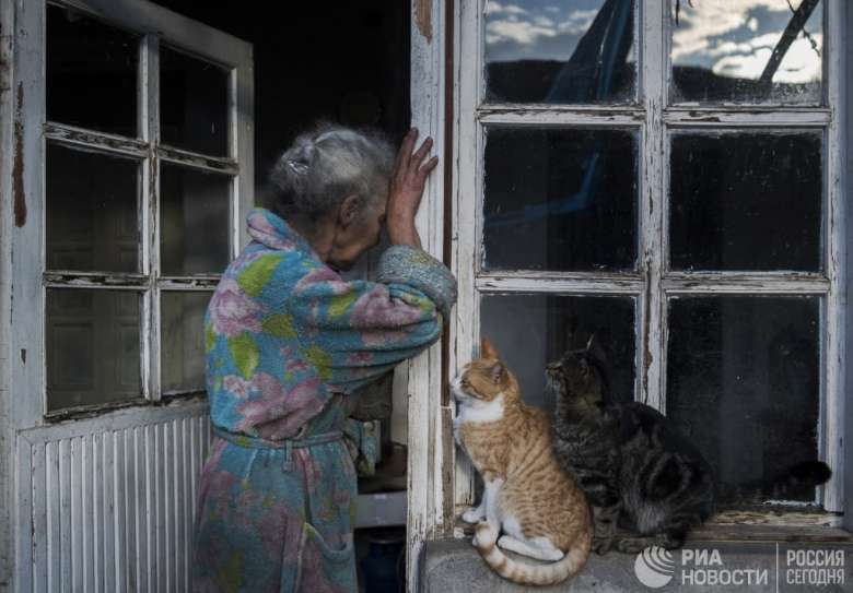 ՖՈՏՈՇԱՐՔ. Ինչպես են Լաչինի շրջանի բնակիչները լքում իրենց տները․ ria.ru